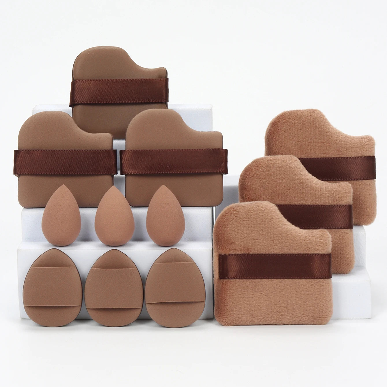 Set de 12 Esponjas de Maquillaje Todo en Uno | Incluye Puff de Polvo, Mini Esponjas y Beauty Blenders – Acabado Profesional